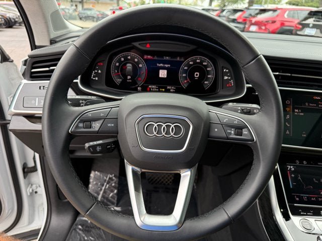 Used 2023 Audi Q7 3.0T Prestige AWD/4WD image 14
