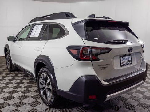 Used 2025 Subaru Outback Limited AWD/4WD image 23