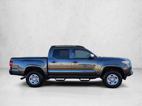 Used 2023 Toyota Tacoma SR image 4