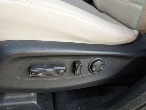 Used 2023 Honda CR-V EX-L image 16