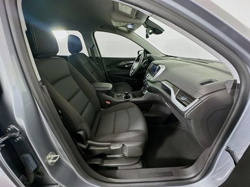 Used 2024 GMC Terrain SLE w/ Driver Convenience Package FWD image 27