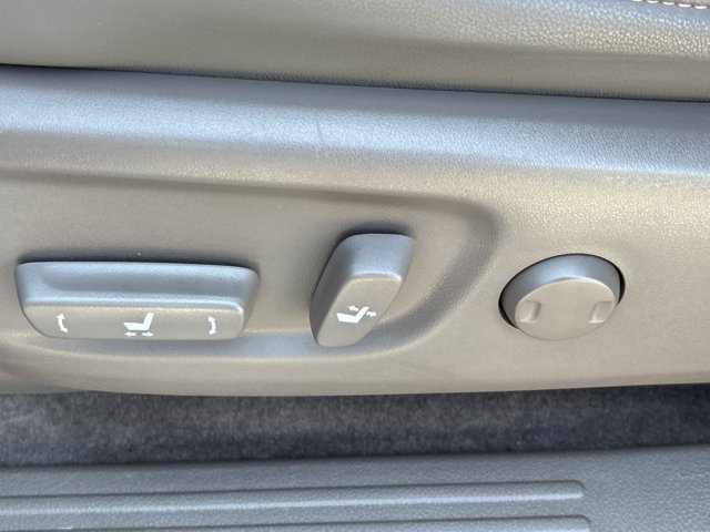 Used 2019 Lexus GX 460 AWD/4WD image 19