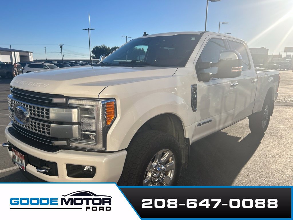 Used 2019 Ford F350 Platinum w/ Platinum Ultimate Package AWD/4WD image 1