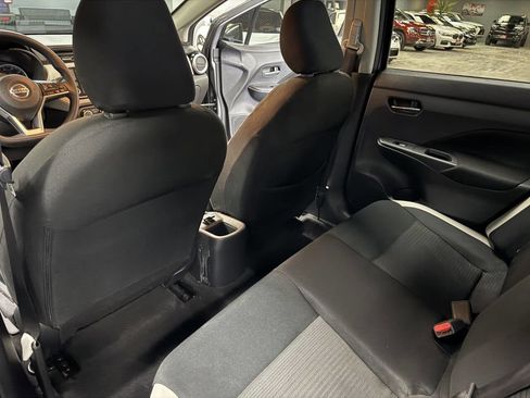 Used 2021 Nissan Versa SV FWD image 36