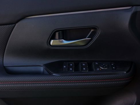 New 2026 Nissan Kicks SR image 24