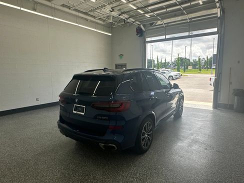 Used 2023 BMW X5 M50i w/ Climate Comfort Package AWD/4WD image 3