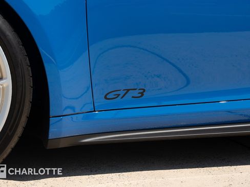 Used 2026 Porsche 911 GT3 w/ Chrono Package RWD image 9