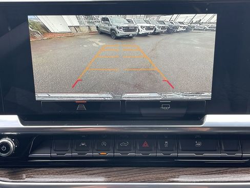 New 2026 GMC Sierra 1500 Elevation AWD/4WD image 15