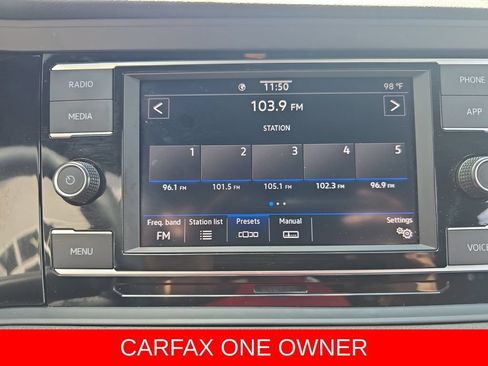 Used 2024 Volkswagen Jetta Sport FWD image 23