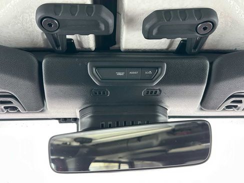 Used 2021 Jeep Wrangler Unlimited Rubicon image 37