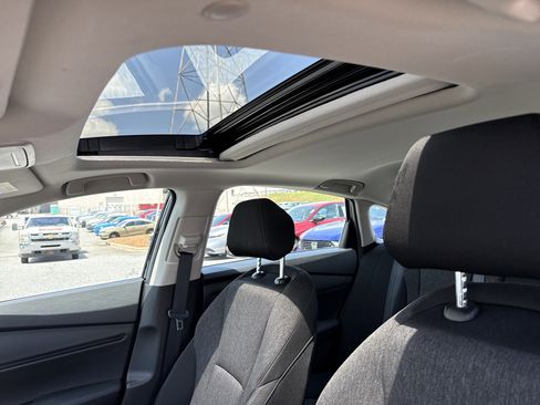 Certified 2024 Honda Accord EX image 28