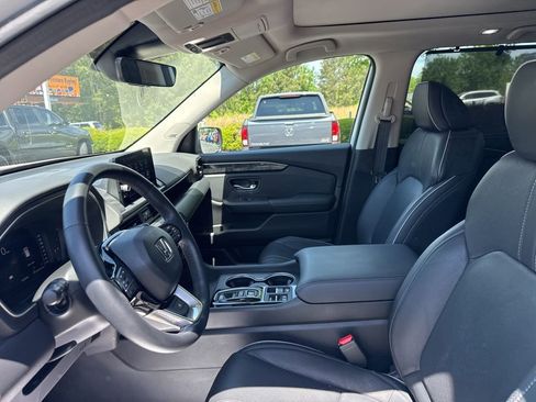 Certified 2023 Honda Pilot Elite image 20