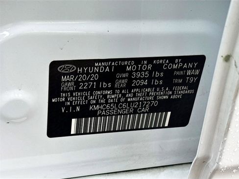 Used 2020 Hyundai Ioniq Blue FWD image 32