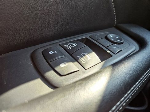 Used 2021 Dodge Challenger GT w/ Plus Package image 31