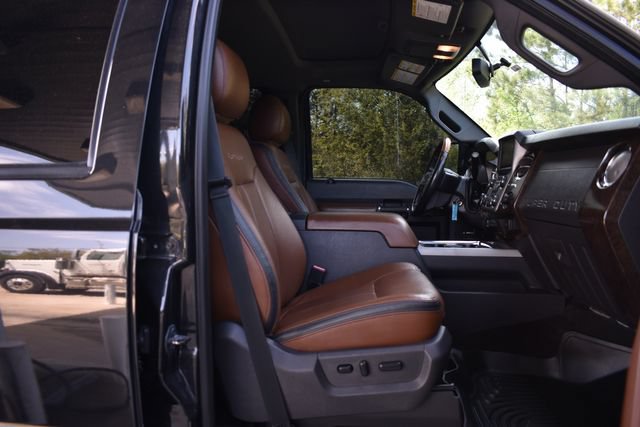 Used 2015 Ford F350 Platinum w/ FX4 Off-Road Package AWD/4WD image 18