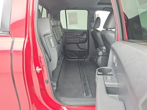Used 2025 Honda Ridgeline Black Edition image 50