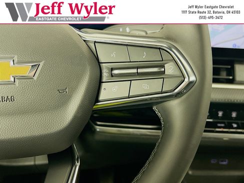 New 2026 Chevrolet Equinox LT FWD image 16