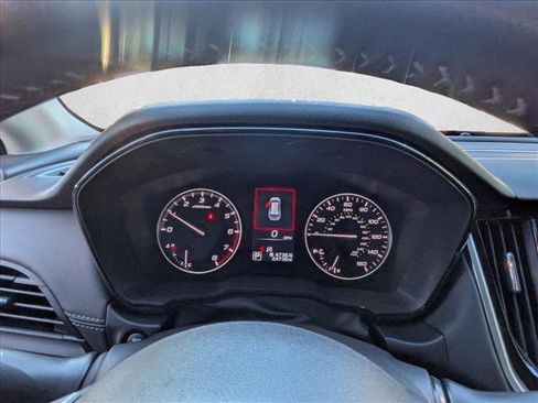 Used 2023 Subaru Outback Premium image 17