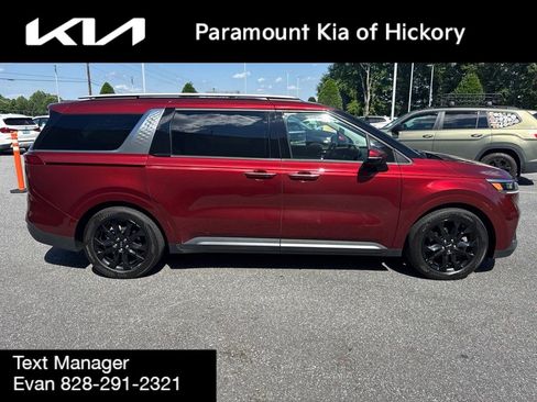 Used 2023 Kia Carnival SX Prestige FWD image 8