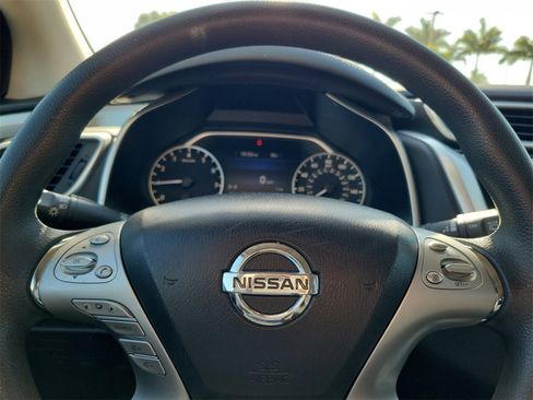 Used 2016 Nissan Murano S image 21