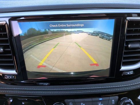 New 2026 Chrysler Pacifica Select w/ S Appearance Package image 24