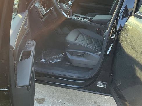 New 2026 Volkswagen Atlas SE image 7