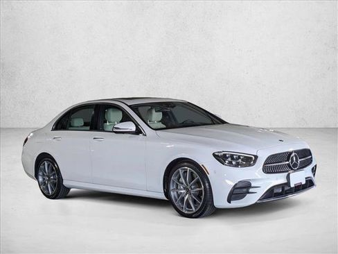 Used 2023 Mercedes-Benz E 350 Sedan image 5