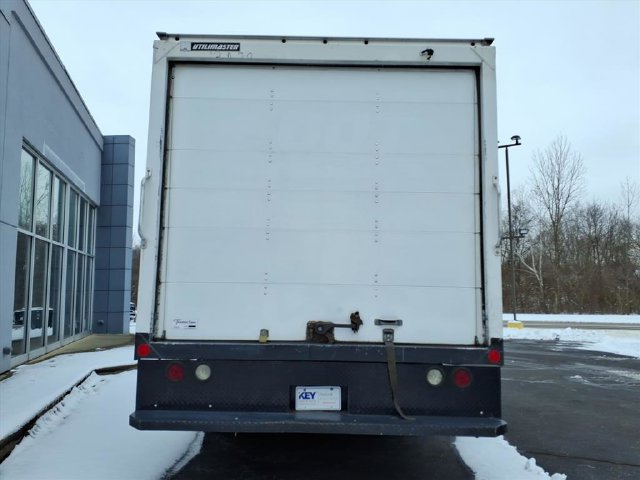 Used 2016 Chevrolet Express 3500 RWD image 6