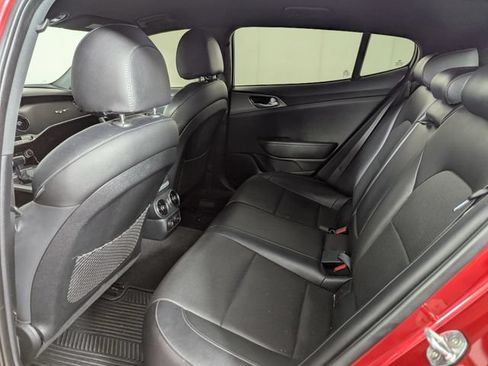 Used 2019 Kia Stinger GT AWD/4WD image 16