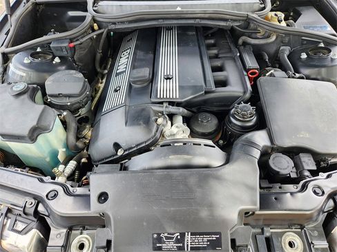 Used 2002 BMW 330Ci Coupe image 31