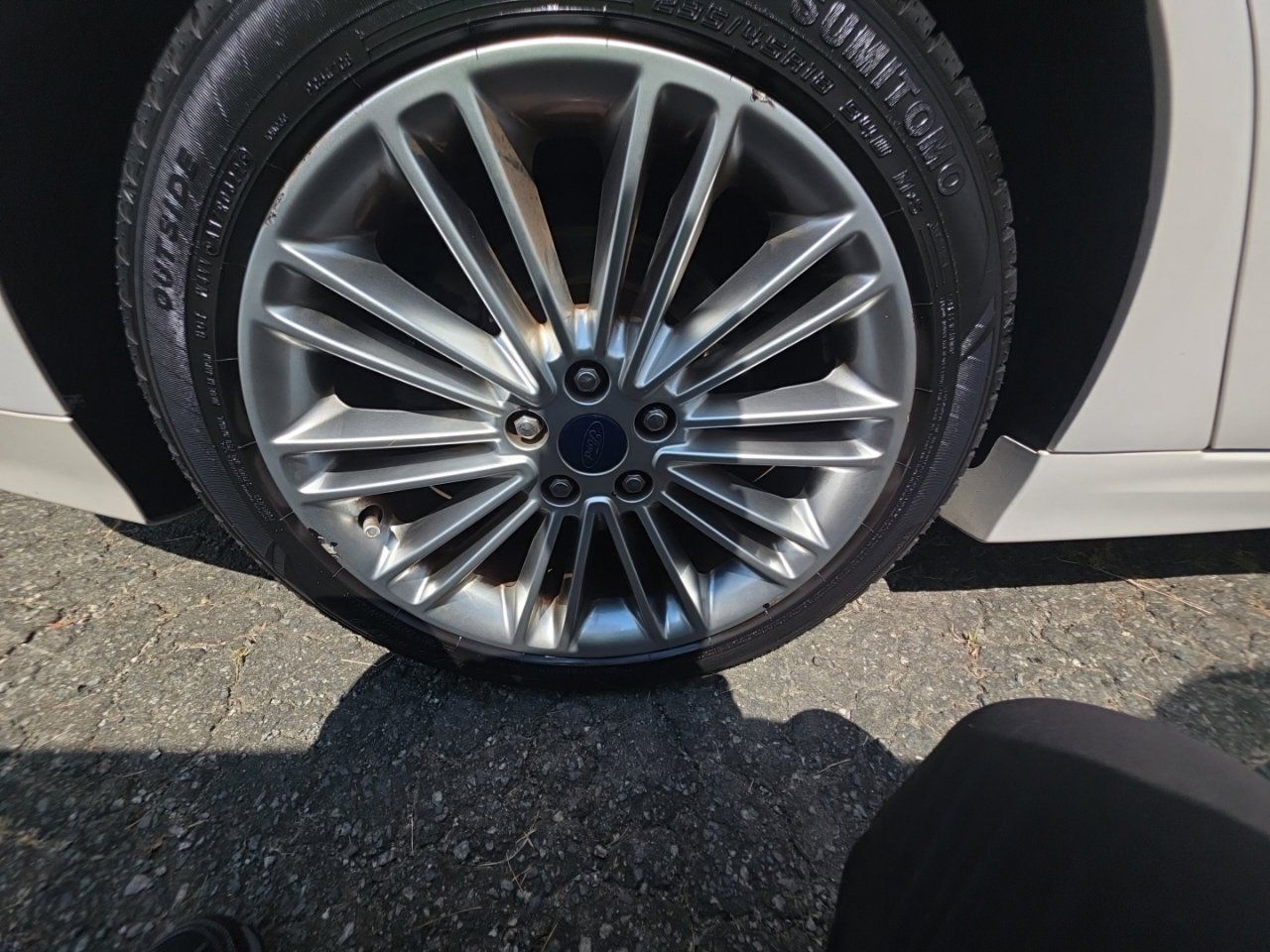 Used 2016 Ford Fusion SE w/ Equipment Group 202A FWD image 28