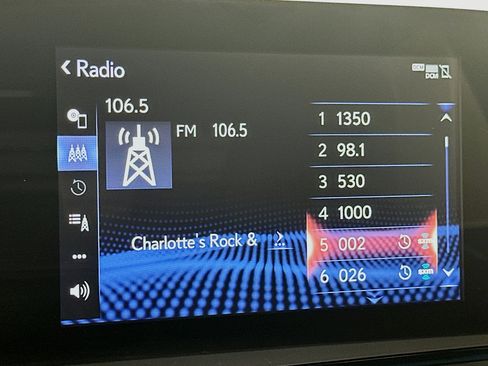 Used 2022 Lexus ES 350 w/ Premium Package image 21