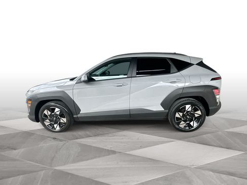 Used 2024 Hyundai Kona SEL FWD image 5