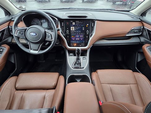 Used 2022 Subaru Outback Touring image 2