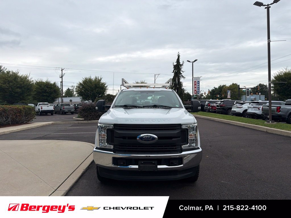 Used 2017 Ford F250 XL w/ Power Equipment Group AWD/4WD image 9
