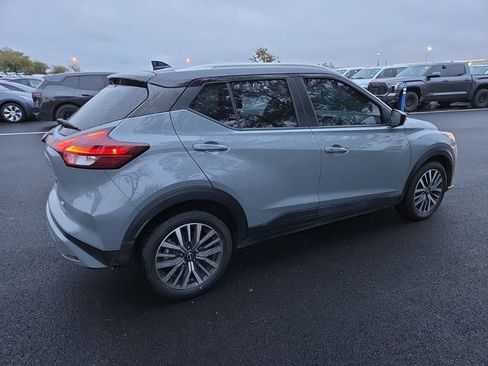 Used 2024 Nissan Kicks SV image 5