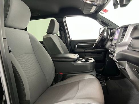 Used 2024 RAM 2500 Big Horn w/ Bed Utility Group image 30