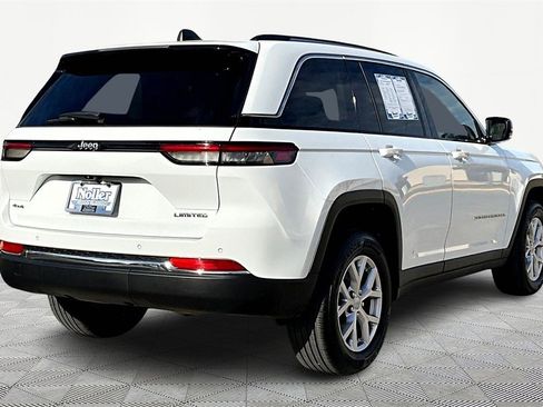 Used 2022 Jeep Grand Cherokee Limited image 2