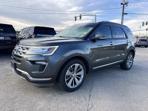 Used 2018 Ford Explorer Limited image 3