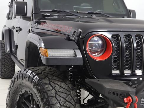 Used 2020 Jeep Gladiator Rubicon AWD/4WD image 17