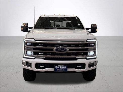 Certified 2024 Ford F350 Platinum w/ Tremor Off-Road Package image 4