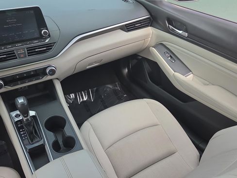 Used 2020 Nissan Altima 2.5 S image 14