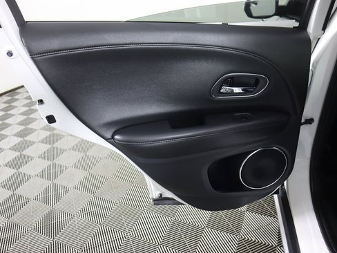 Used 2022 Honda HR-V EX-L image 24