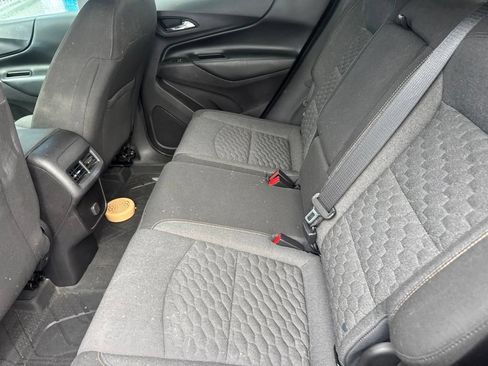 Certified 2018 Chevrolet Equinox LT FWD image 9