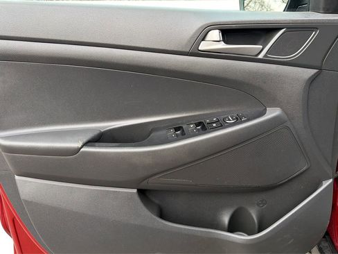 Used 2018 Hyundai Tucson SEL image 19