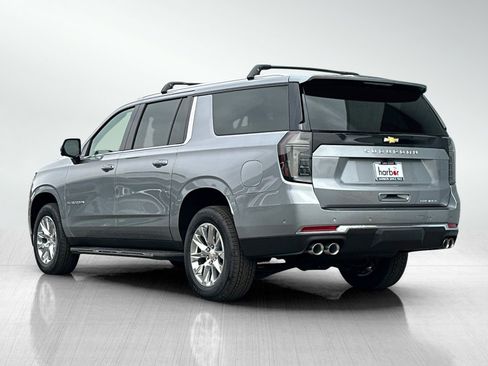 New 2025 Chevrolet Suburban Premier image 6