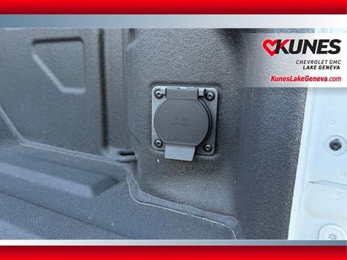 Used 2025 Chevrolet Silverado 2500 LT w/ Trail Boss Package image 30