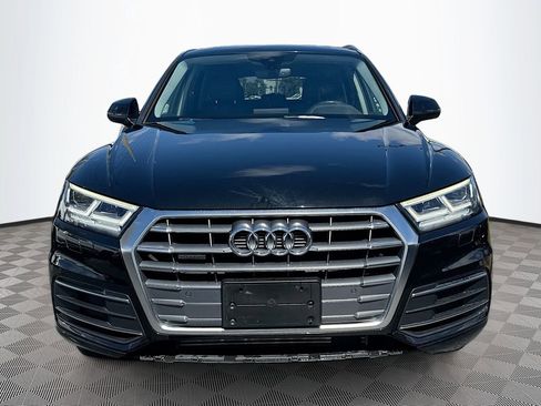 Used 2019 Audi Q5 2.0T Premium Plus w/ Premium Plus Package image 2