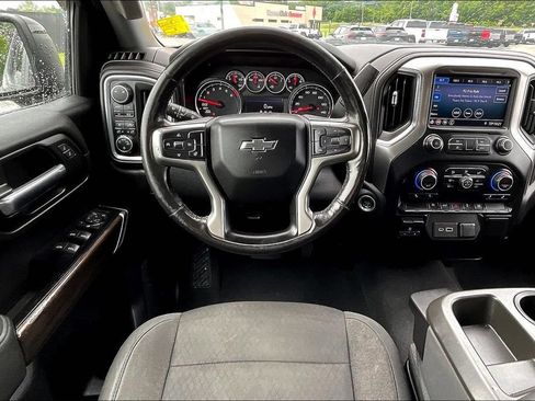 Used 2019 Chevrolet Silverado 1500 RST w/ True North Edition AWD/4WD image 6