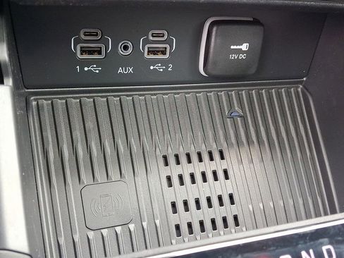 New 2026 Jeep Grand Cherokee Altitude AWD/4WD image 19